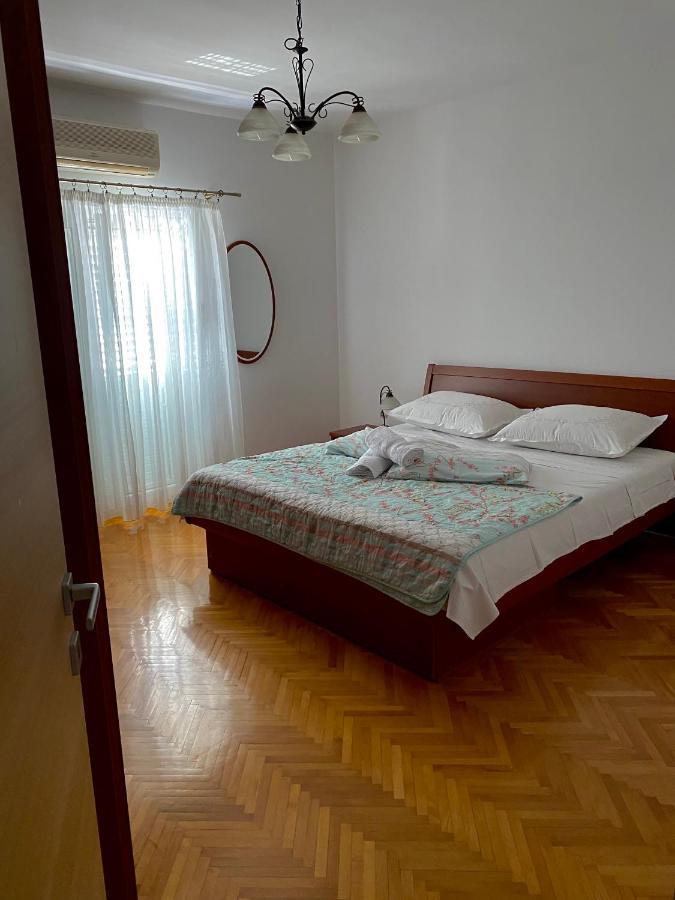 特罗吉尔Apartman Nives公寓 外观 照片